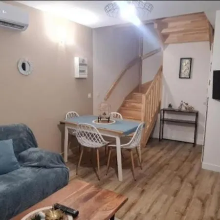 Διαμέρισμα Au Coeur Du Village De *